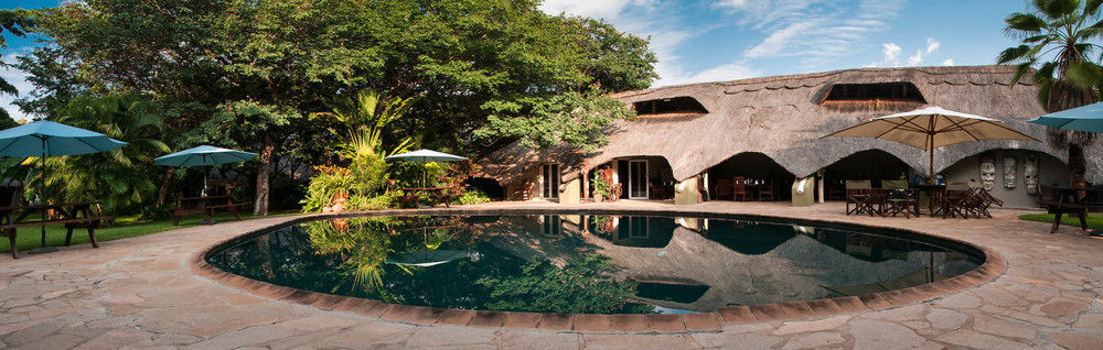 Bayete Guest Lodge Victoria Falls Exterior photo
