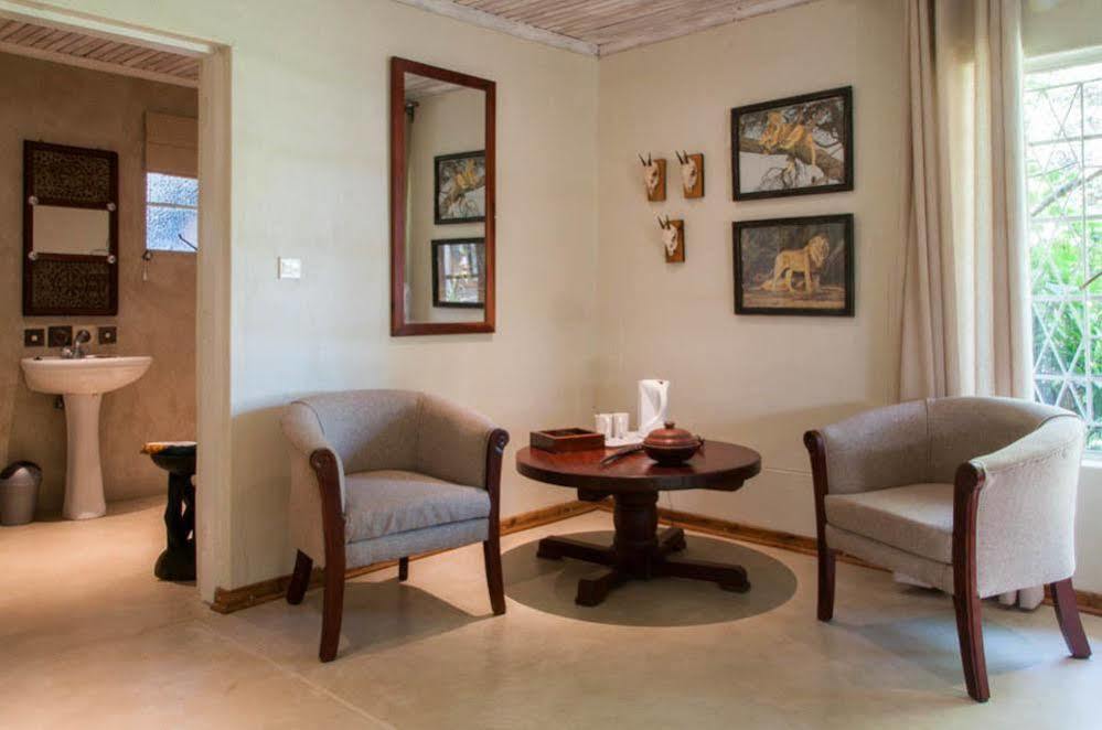 Bayete Guest Lodge Victoria Falls Exterior photo