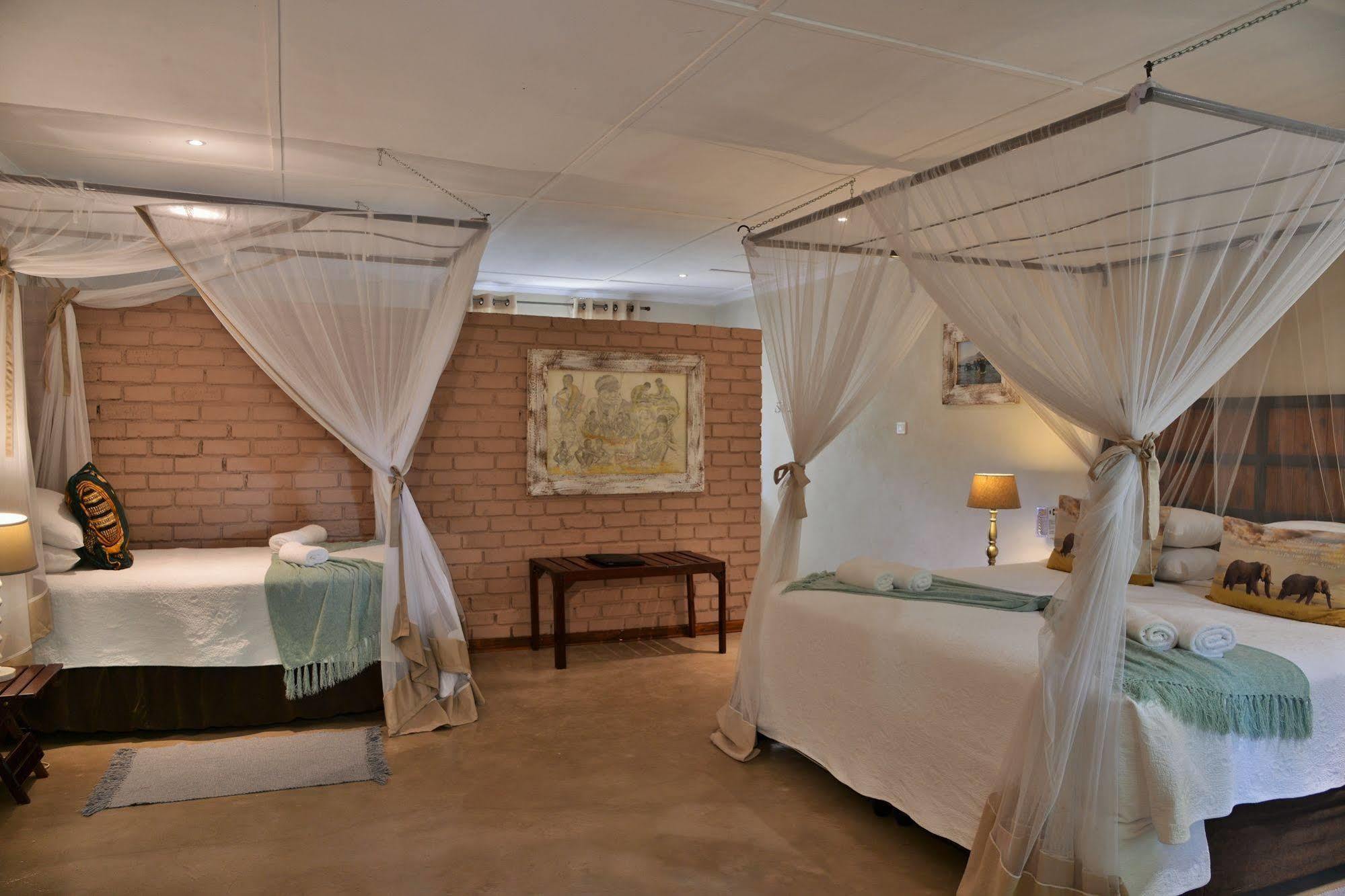 Bayete Guest Lodge Victoria Falls Exterior photo